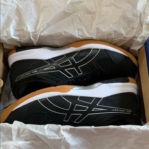 New in Boz ASICS Volleyball Shoes